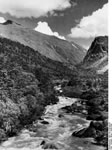 Bundesarchiv Bild 135-S-05-06-34, Tibetexpedition, Landschaftsaufnahme, Fluss