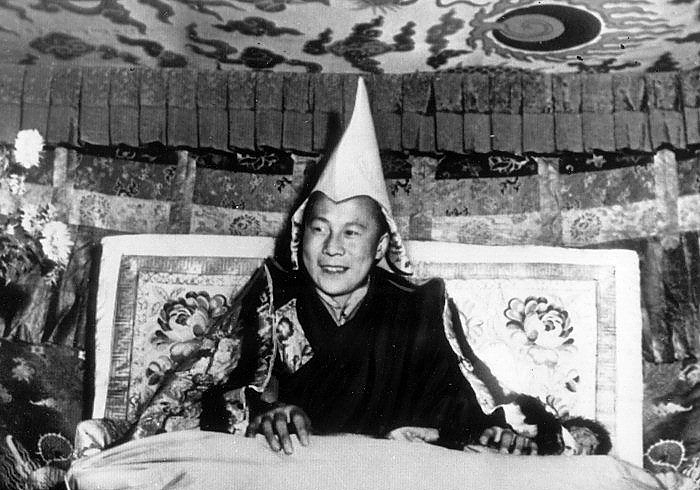 Dalai Lama 15 Jhare alt